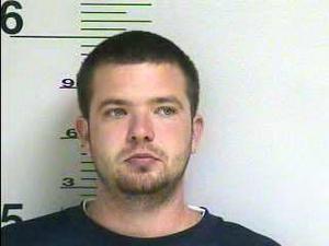 Warrant photo of Dennis Wayne Allmon, Jr.